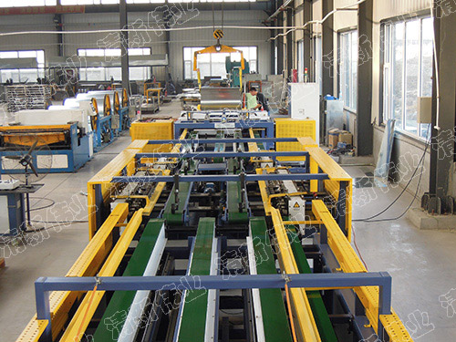風管生產(chǎn)線五線.jpg